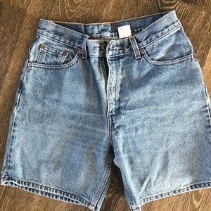 Vintage Levi’s Shorts Y2K
